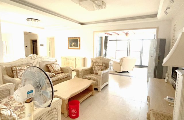 兆南丽湾3室2厅139.19㎡188万二手房图片