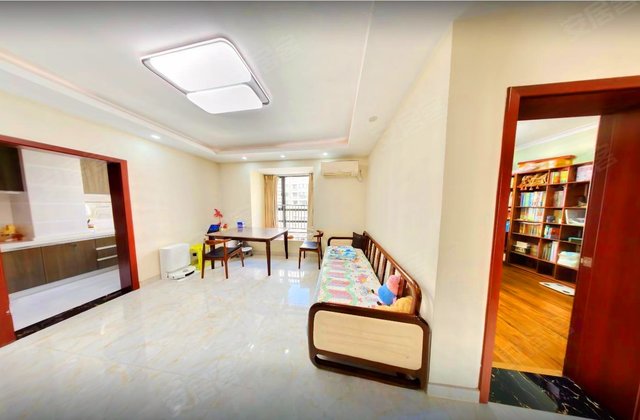 康居新江南 电梯洋房复式 南北通透 小区中心 南北双露台