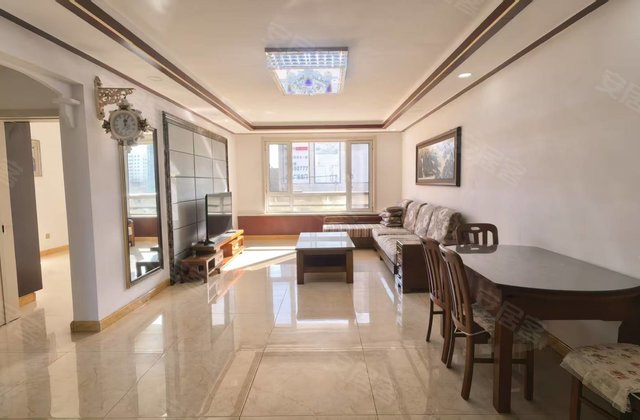 汽贸小区3室2厅103㎡32.8万二手房图片