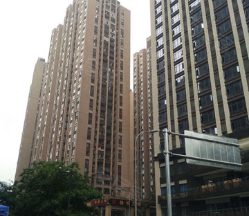 保利花半里百合园