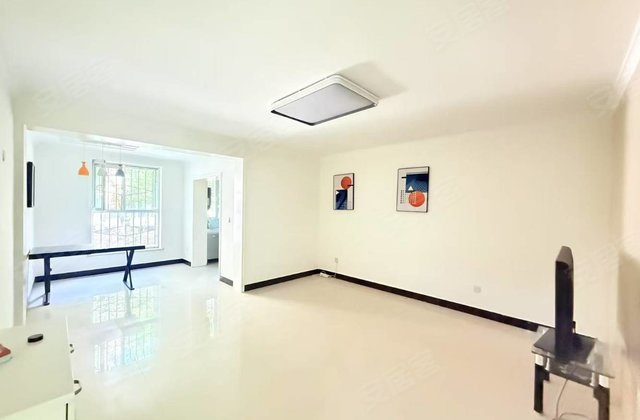 和谐阳光水岸4室2厅110㎡33.2万二手房图片