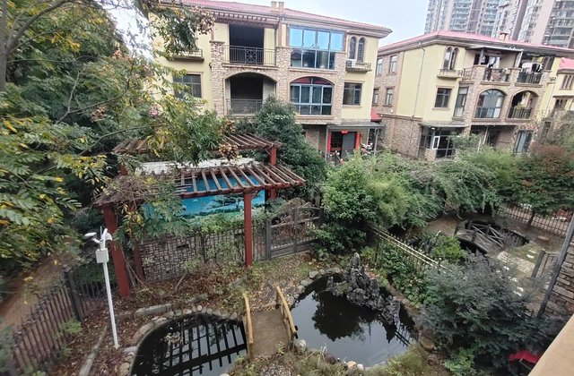 海盟滨江豪庭(别墅)9室4厅350㎡319万二手房图片