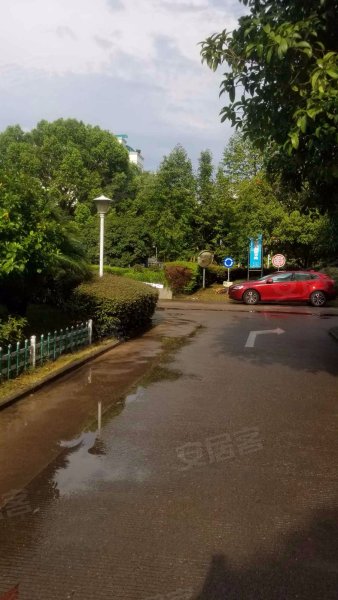 月亮湾城市花园