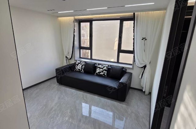 沿江小区(爱民街15号)2室1厅65.6㎡25万二手房图片