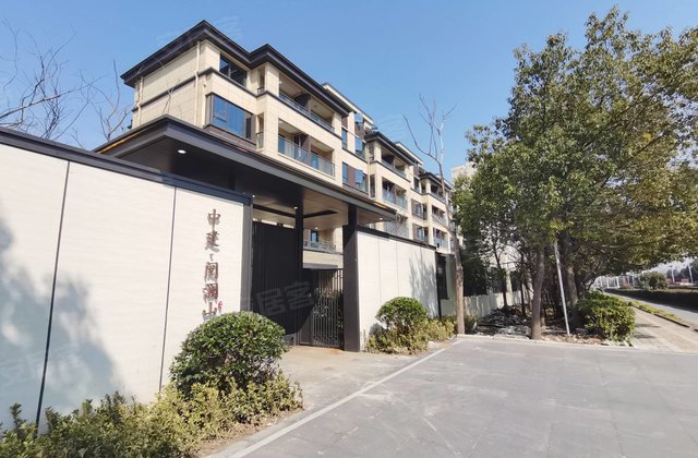 0分中原地产嘉定外冈安雅路399弄路劲海尚湾(别墅)2021年建造共3层南