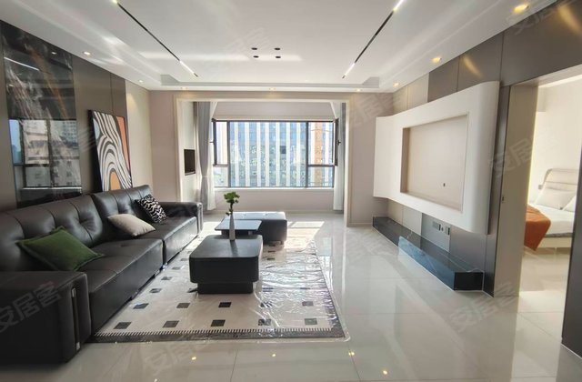 东湖一号4室2厅146㎡108万二手房图片