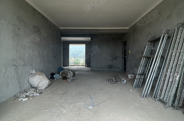 未来城3室2厅142㎡45万二手房图片