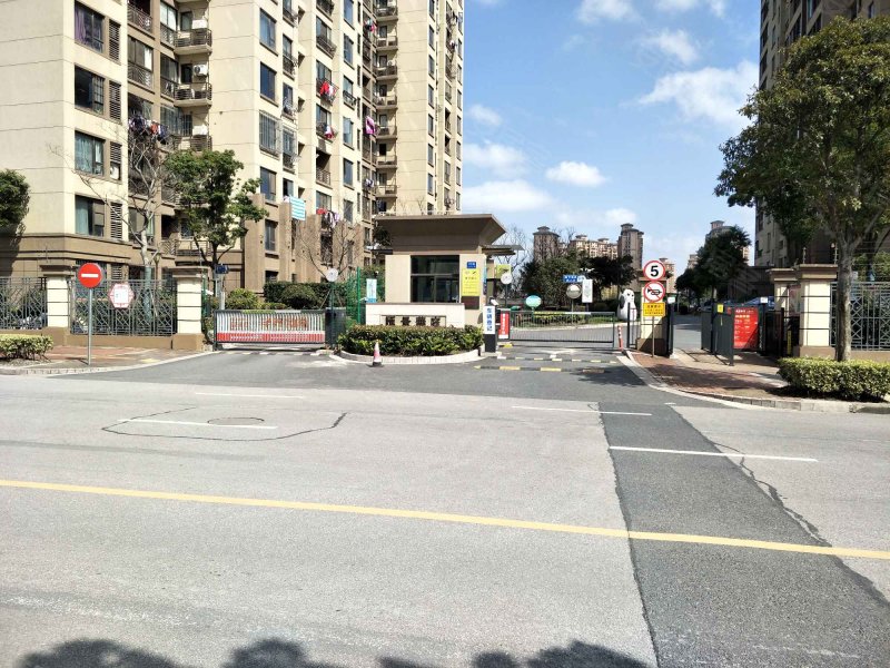 日月光伯爵天地汇景华庭(二期) 