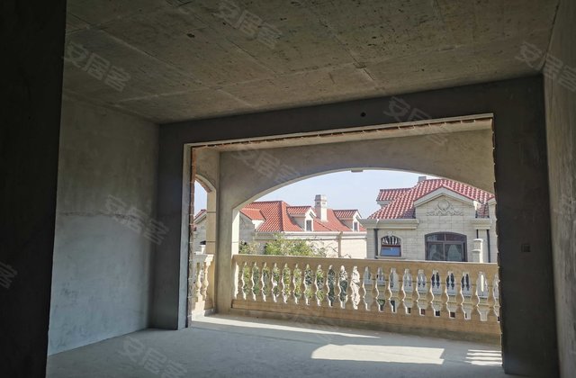 兰溪江山美墅(别墅)7室3厅350㎡378万二手房图片