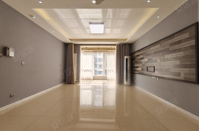 亚威金尊世家3室2厅160㎡66.5万二手房图片