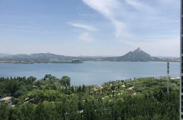 中泰御湖湾3室2厅118㎡72.8万二手房图片