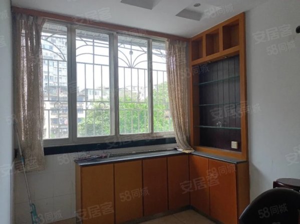 柳工生活南区 正规商品房 楼层好 南北通透 板楼 精装好房