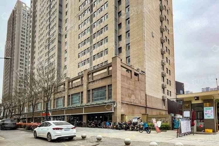 西安房产网>西安二手房>雁塔二手房>电子城二手房>万象春天(南区)>750