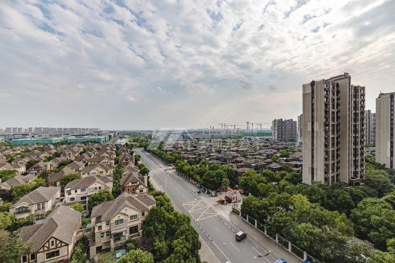 浦东绿地香颂(公寓住宅)