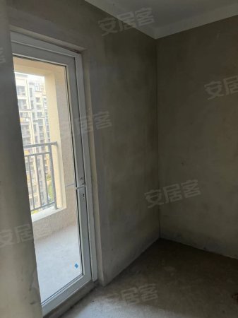 丽景湾3室2厅2卫96㎡东南56.8万