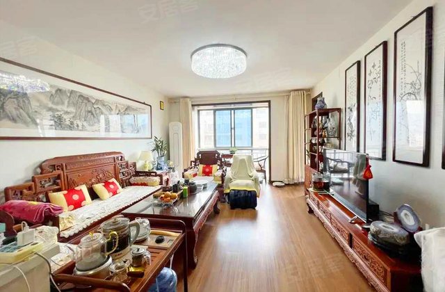 荣发又一居3室2厅135㎡399万二手房图片