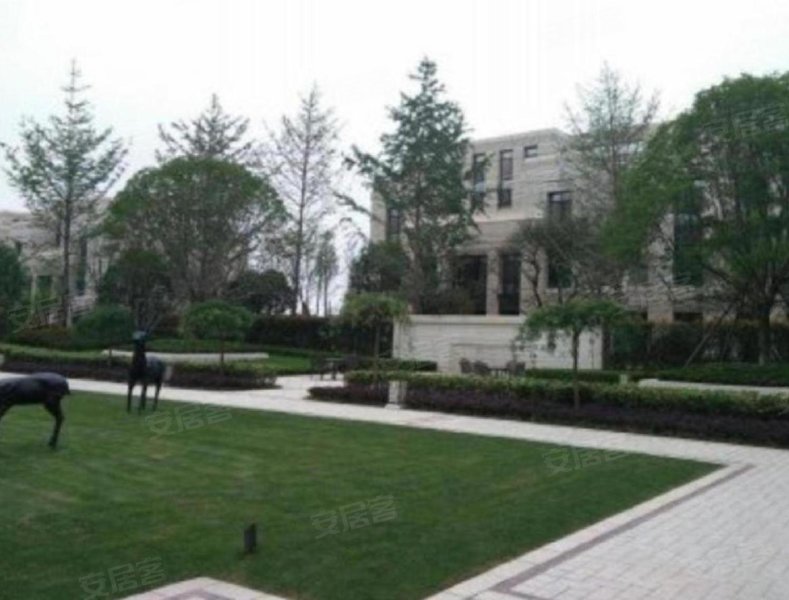 陆家嘴滴水涟岸(别墅)