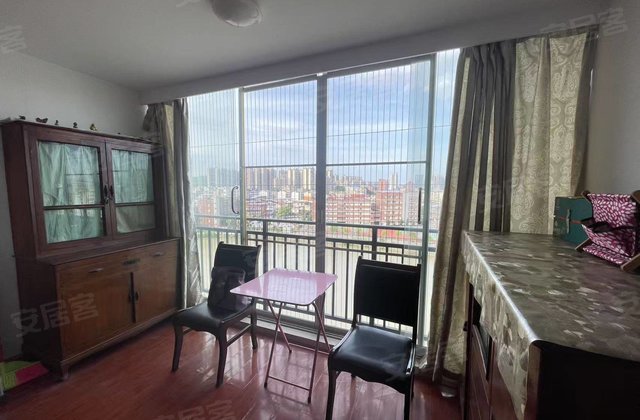 宜水新城二期5室3厅125㎡54.8万二手房图片