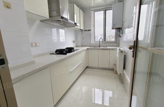 君悦玺园4室2厅134㎡133万二手房图片