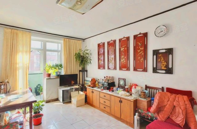 咸阳北里3室1厅69.77㎡125万二手房图片