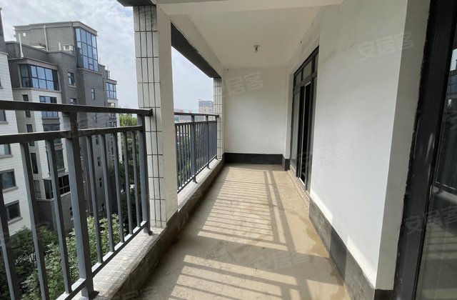建业联盟新城3室2厅143.96㎡110万二手房图片