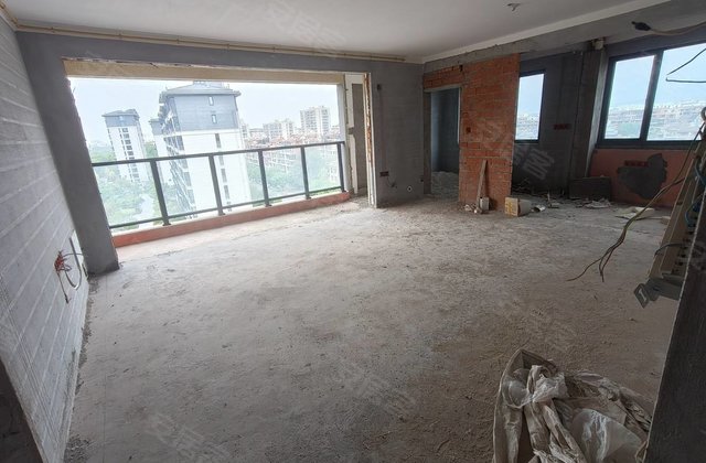 前庄佳苑4室2厅140㎡86万二手房图片