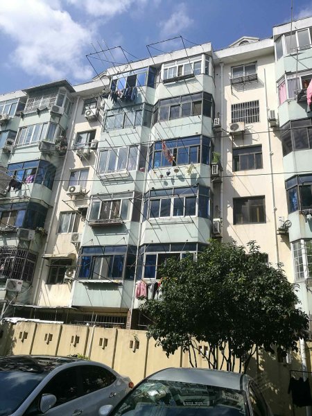 颛卫路175弄小区 