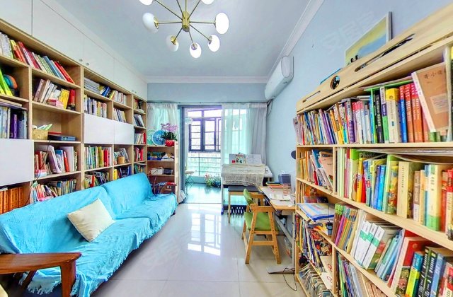 理想蓝堡国际花园2室2厅81.9㎡550万二手房图片