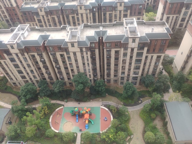 恒达盘龙湾梅苑