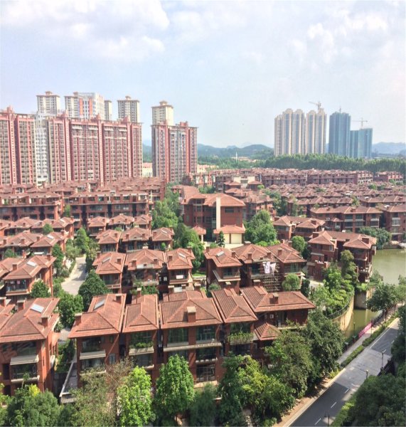 世纪城国际公馆香榭里(别墅),绿色路-东莞世纪城国际公馆香榭里(别墅)