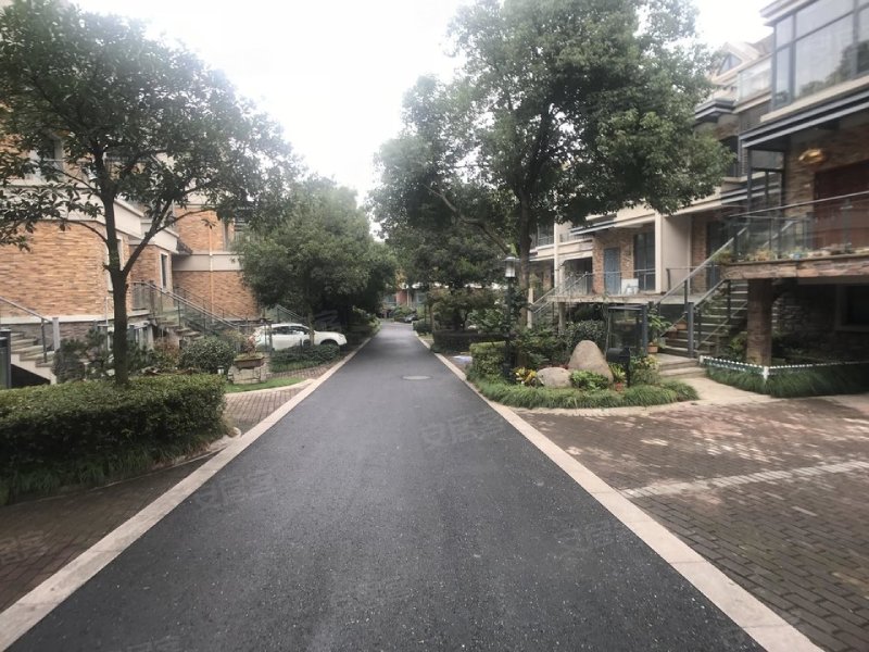 广瑞瑞城花园(别墅)