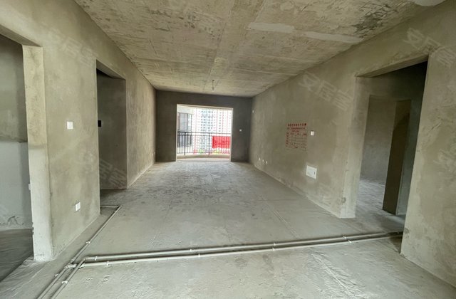 金柏之春3室2厅142㎡82.3万二手房图片