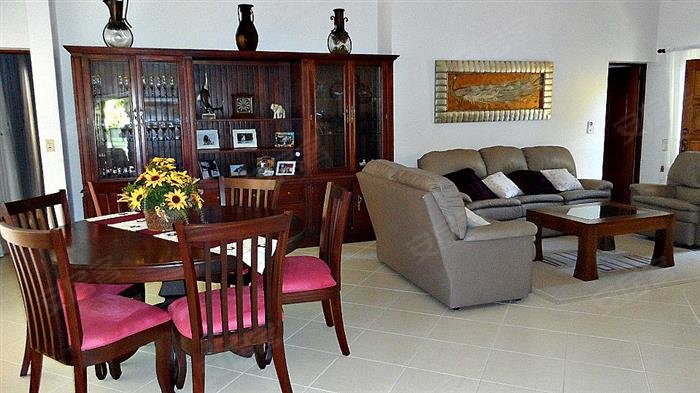 多米尼加约¥162万三间卧室的别墅在卡瓦雷特社区出售二手房公寓图片