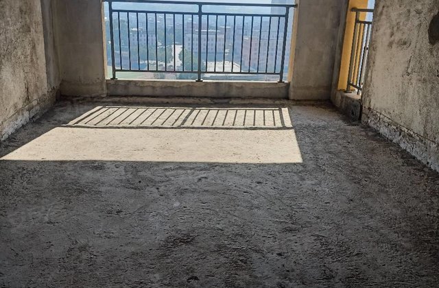 皇冠世纪城3室2厅135㎡72.3万二手房图片