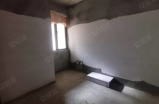 幸福小区2室2厅85㎡40万二手房图片