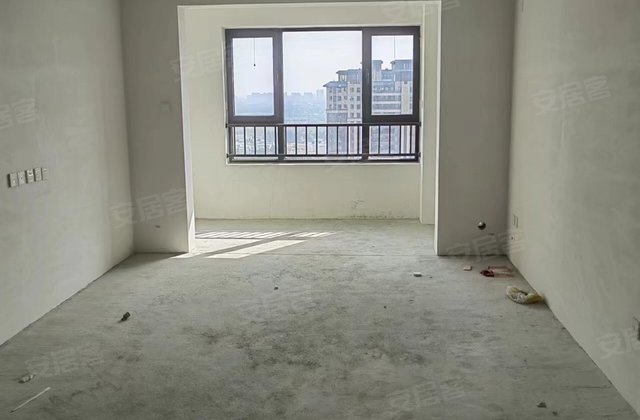 保利拉菲公馆3室2厅110㎡90万二手房图片