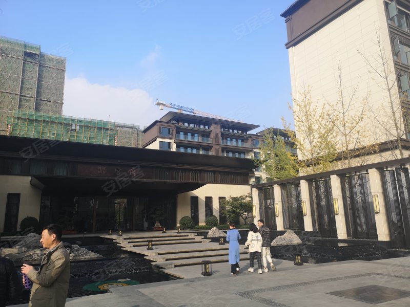 新希望锦官府