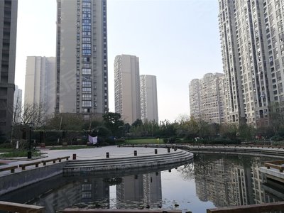 世茂东外滩