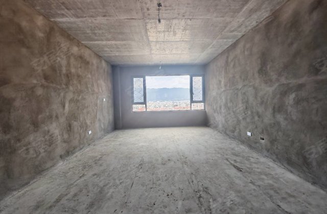 美奂印象4室2厅150㎡79.8万二手房图片