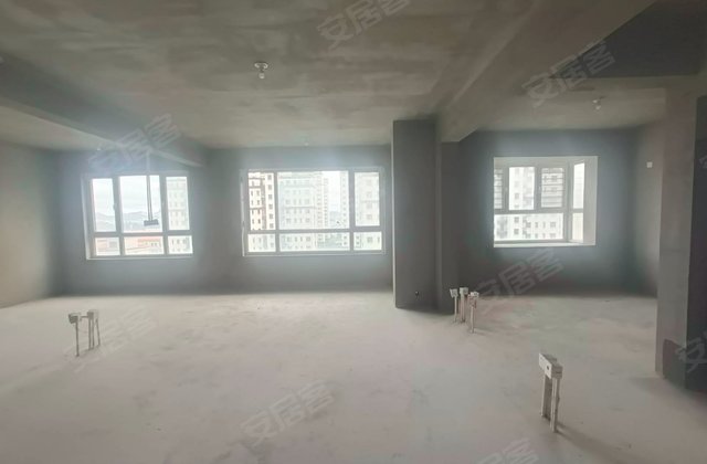 东泰泰和府3室2厅124.82㎡78万二手房图片