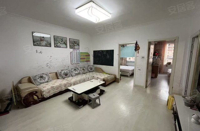 日新小区3室1厅93㎡22.8万二手房图片