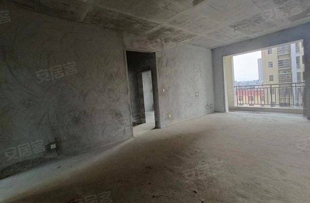 奥星世纪3室2厅131㎡80万二手房图片