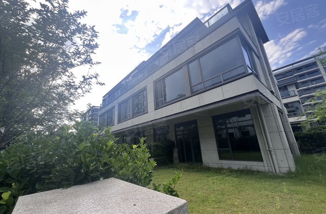 悦景湾4室2厅150.73㎡188万二手房图片