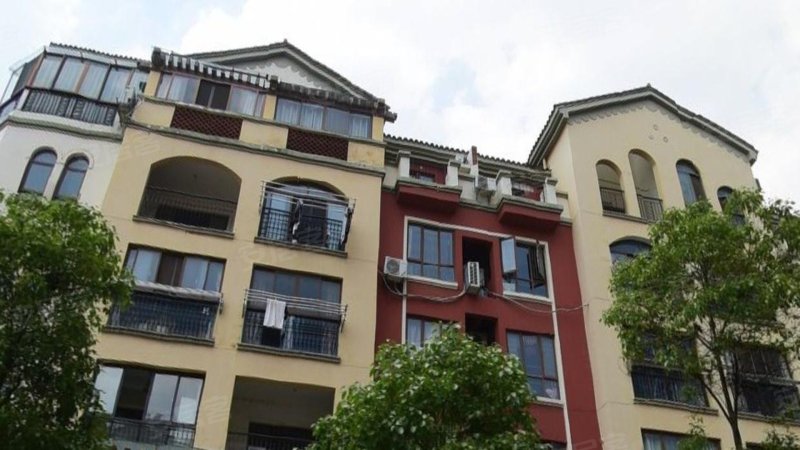 青山湖香溢花城3区