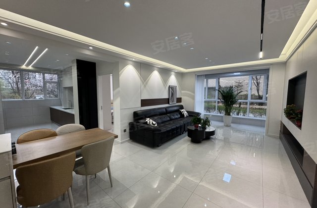 中央美域达观3室2厅126㎡86万二手房图片