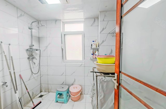 祥泰城文峰园3室2厅108.28㎡143万二手房图片