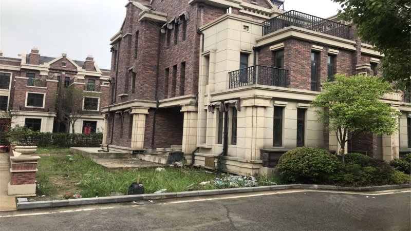 万业观山泓郡(别墅)