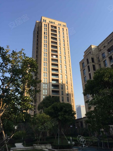 玉兰广场蕙兰园