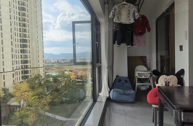 金科中梁集美星海4室2厅130㎡63.8万二手房图片