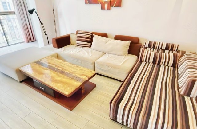 隆兴民居3室2厅138.06㎡66万二手房图片